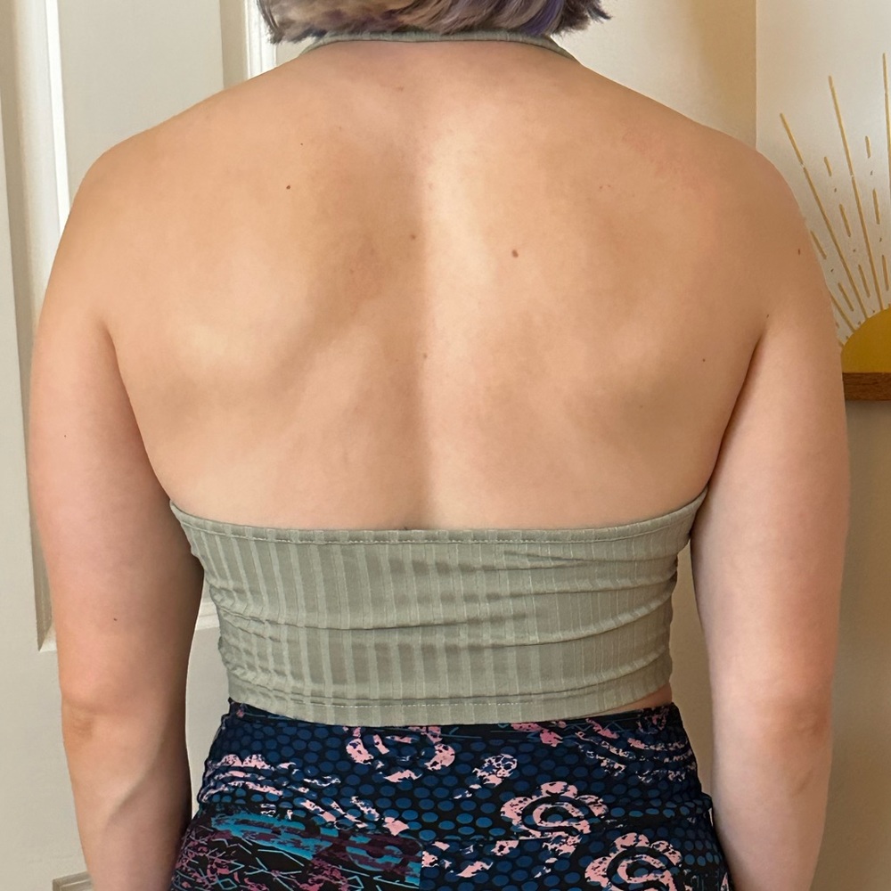 SHEIN Ribbed Sage Green Halter Crop - Picture 2 of 3